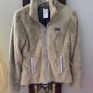 Patagonia Women's Cream Los Gatos Teddy Jacket